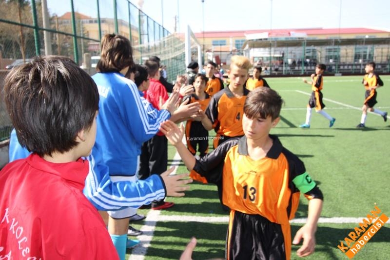 Finalde Hangi Okullar Karşılaşıyor 15