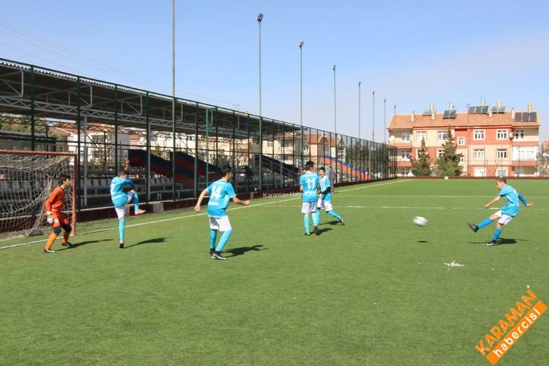 Finalde Hangi Okullar Karşılaşıyor