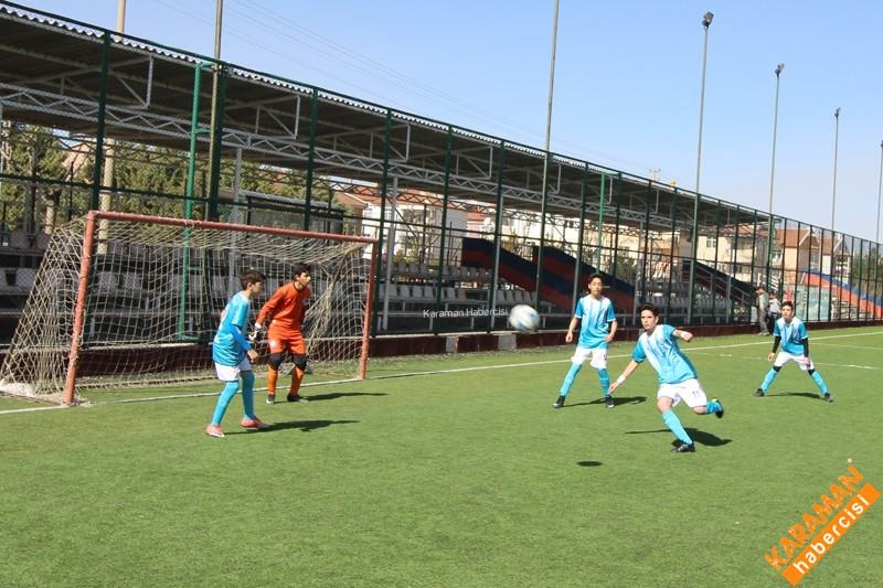 Finalde Hangi Okullar Karşılaşıyor 9