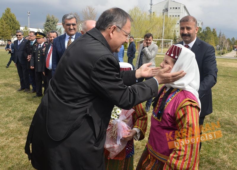 Bakan Özhaseki Karaman’da 10