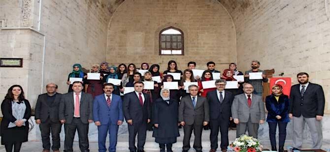 Karaman'da İşaret Dili Kursiyerleri Sertifikalarını Aldılar 22