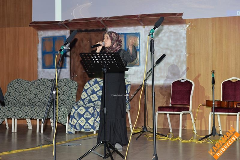 Çanakkale Zaferi Şiir Ve Tiyatro İle Anıldı 15