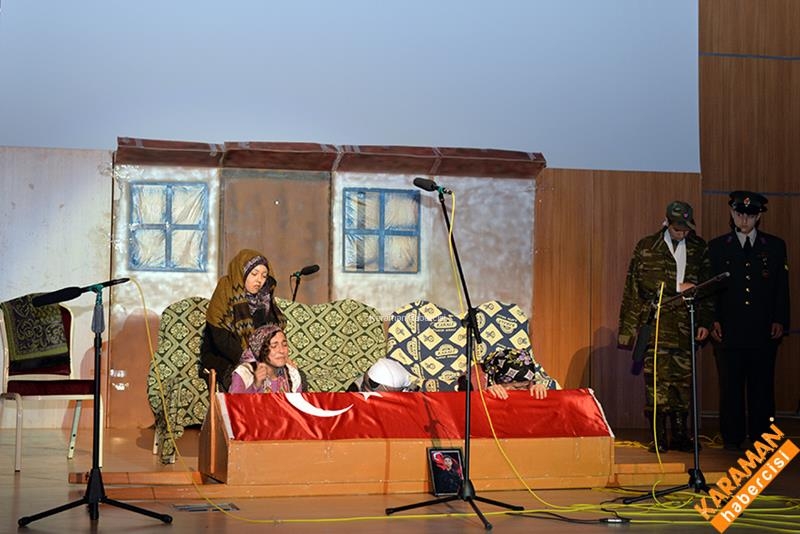 Çanakkale Zaferi Şiir Ve Tiyatro İle Anıldı 20