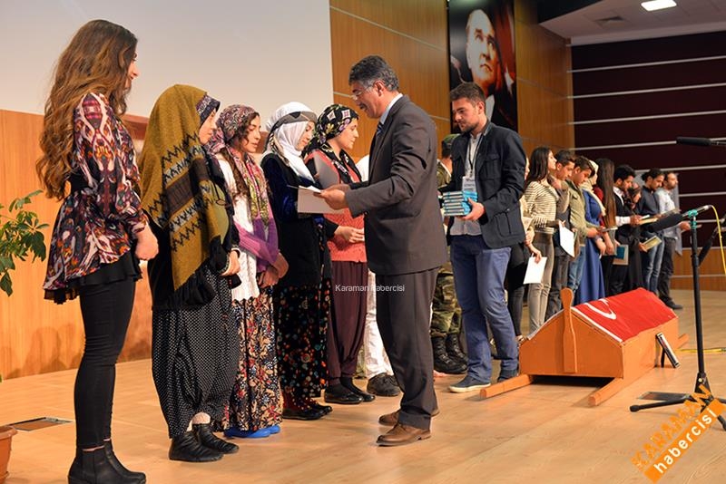 Çanakkale Zaferi Şiir Ve Tiyatro İle Anıldı 24