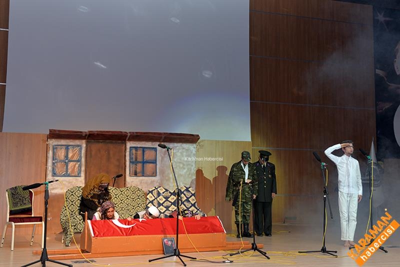 Çanakkale Zaferi Şiir Ve Tiyatro İle Anıldı 5