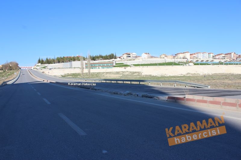 Mut Yolu Orta Refüj İhlali 4