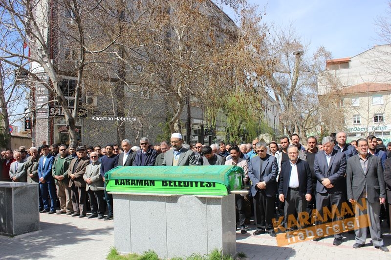 Esra Duru Dualarla Son Yolculuğuna Uğurlandı 8