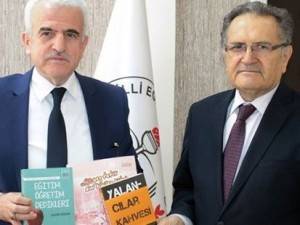 Eğitimci Yazar Kadir Keskin’den Kuntoğlu’na Ziyaret
