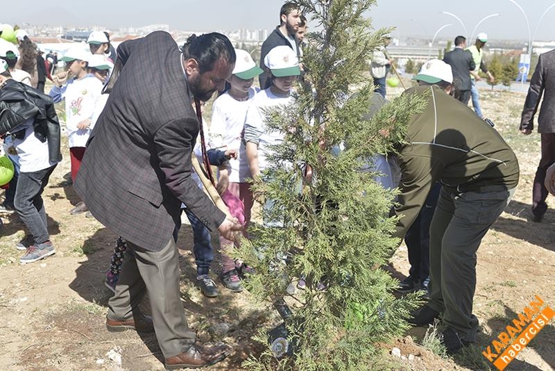 KMÜ'de 3 Bin Fidan Toprakla Buluştu 6