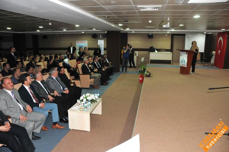 Vali Meral Kütüphane Haftası Açılış Programına Katıldı 5