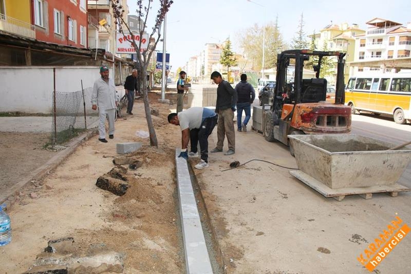 Kazım Karabekir Paşa Caddesi’nde Kaldırımlar Yenileniyor 4
