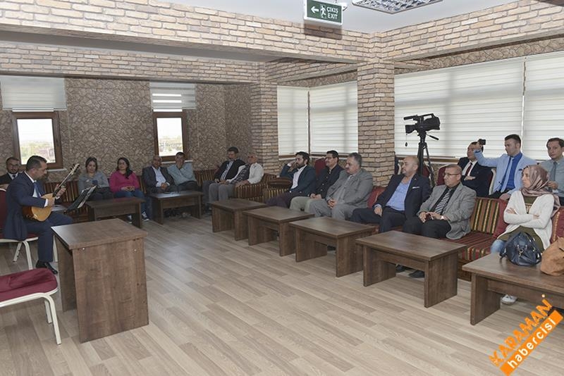 Karacaoğlan, Türküleriyle Anıldı 8