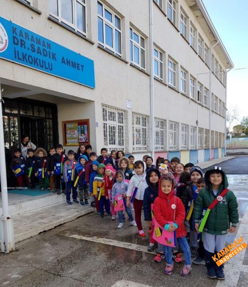 Haydi Değerli Anne Babalar Kitap Okuyup, Oyun Oynamaya 17