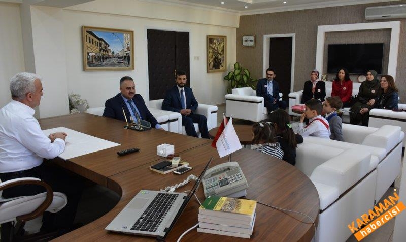 Haydi Değerli Anne Babalar Kitap Okuyup, Oyun Oynamaya 3