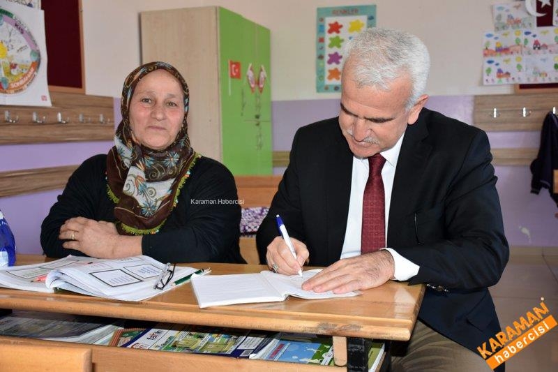 Okuma Yazma Öğrenen Teyzelere Sürpriz Ziyaret 11