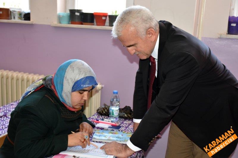 Okuma Yazma Öğrenen Teyzelere Sürpriz Ziyaret 2