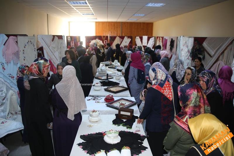 Hanımlar Lokalinden El Sanatları Karma Sergisi 5