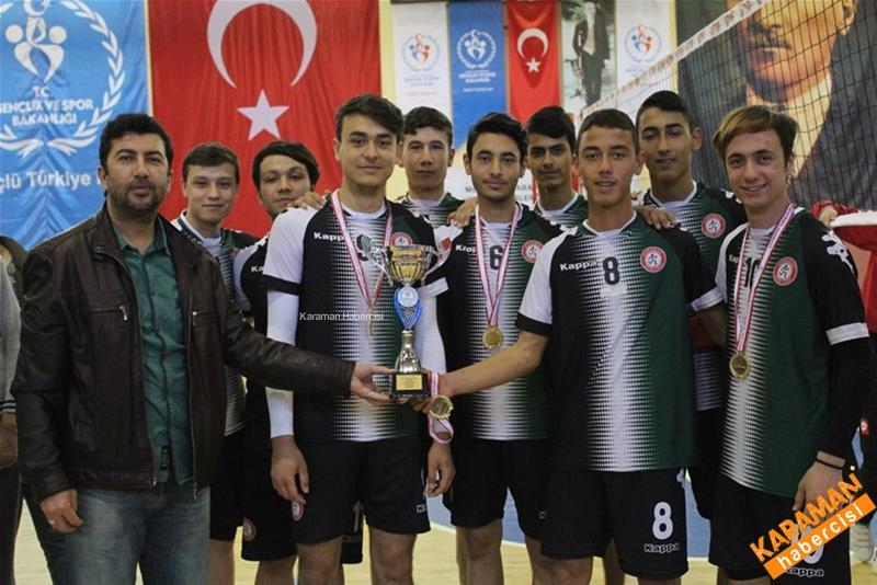 Kulüpler Arası Voleybol Müsabakaları Sona Erdi 27