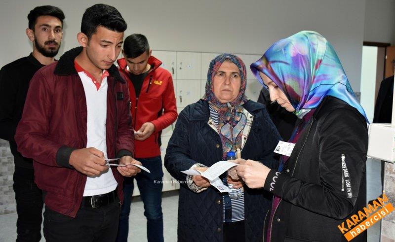 E-Sınav Salonunda İlk Sınav Yapıldı 7