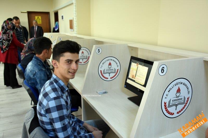 E-Sınav Salonunda İlk Sınav Yapıldı 8