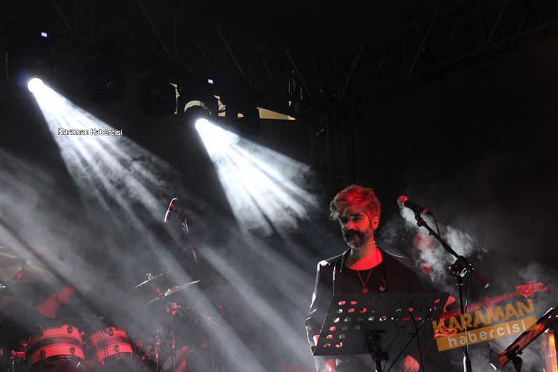 Manuş Baba Karaman’da Sahne Aldı 11