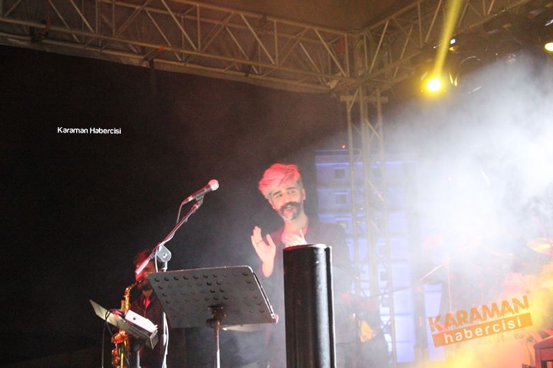 Manuş Baba Karaman’da Sahne Aldı 14