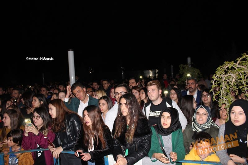 Manuş Baba Karaman’da Sahne Aldı 15