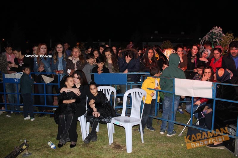 Manuş Baba Karaman’da Sahne Aldı 17