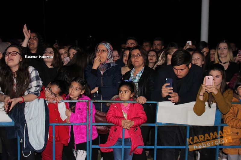 Manuş Baba Karaman’da Sahne Aldı 19