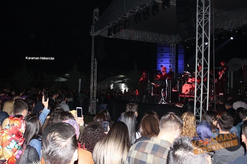 Manuş Baba Karaman’da Sahne Aldı 23