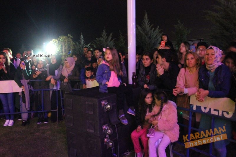 Manuş Baba Karaman’da Sahne Aldı 29