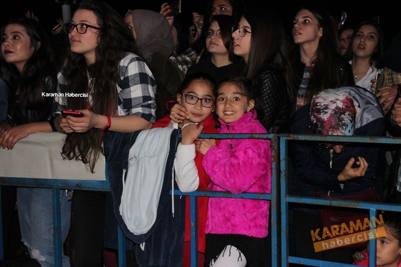 Manuş Baba Karaman’da Sahne Aldı 34