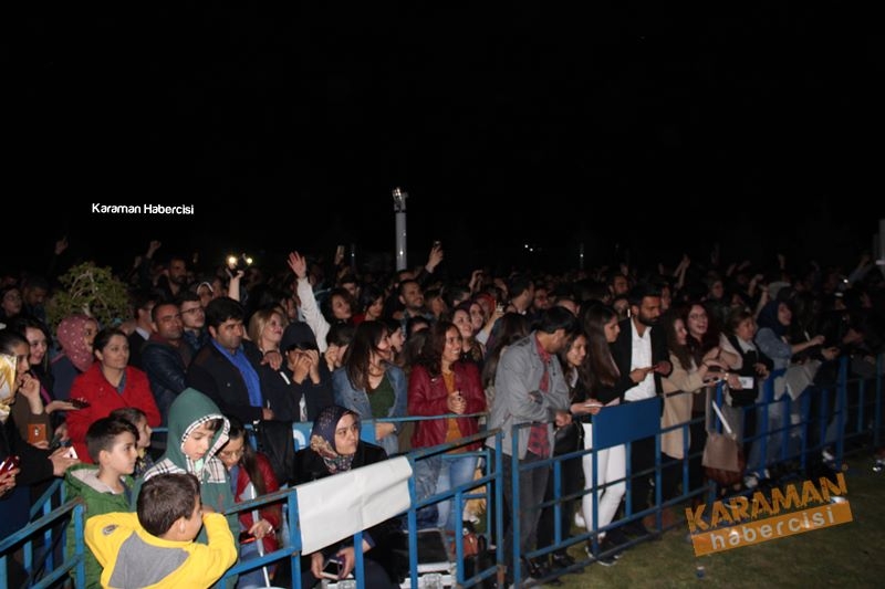 Manuş Baba Karaman’da Sahne Aldı 4