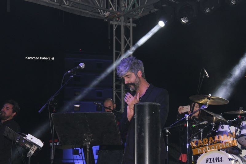 Manuş Baba Karaman’da Sahne Aldı 6