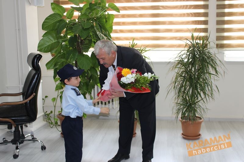 Emniyet Müdüründen Minikler Aracılığıyla Mesaj 11