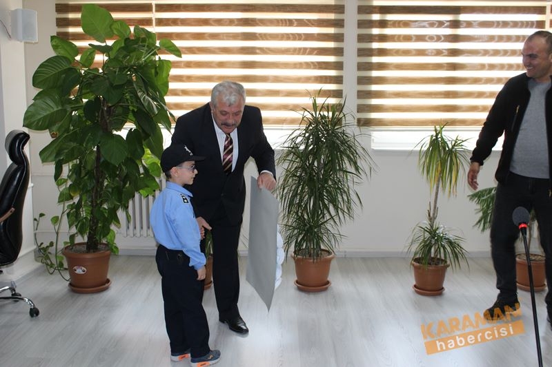 Emniyet Müdüründen Minikler Aracılığıyla Mesaj 15