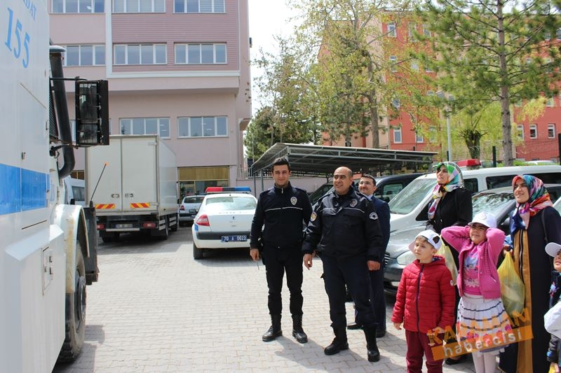 Emniyet Müdüründen Minikler Aracılığıyla Mesaj 19