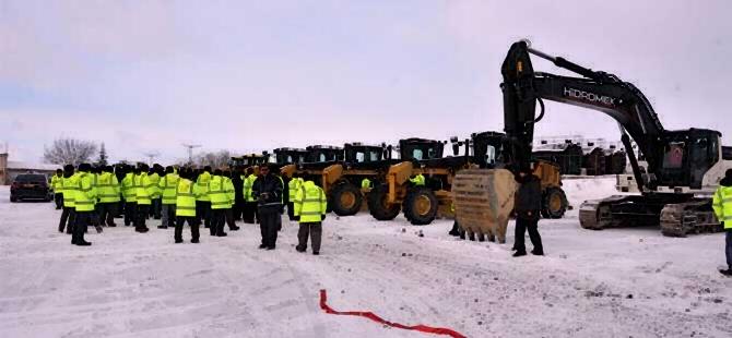 İl Özel İdaresi Makine Parkı Büyümeye Devam Ediyor 8