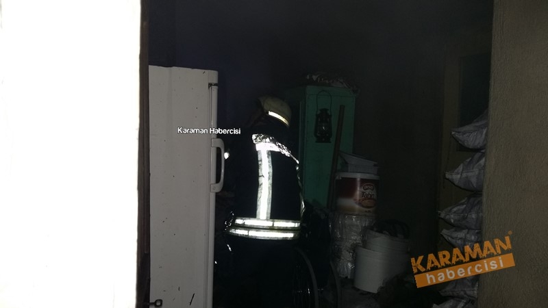Karaman’da Ev Yangını 12