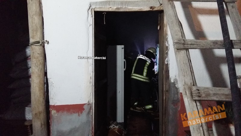 Karaman’da Ev Yangını 15