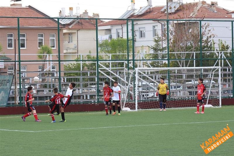 Okullararası Küçükler Futbol Grup Müsabakaları Sona Erdi 33