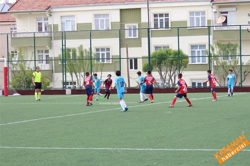 Okullararası Küçükler Futbol Grup Müsabakaları Sona Erdi 9