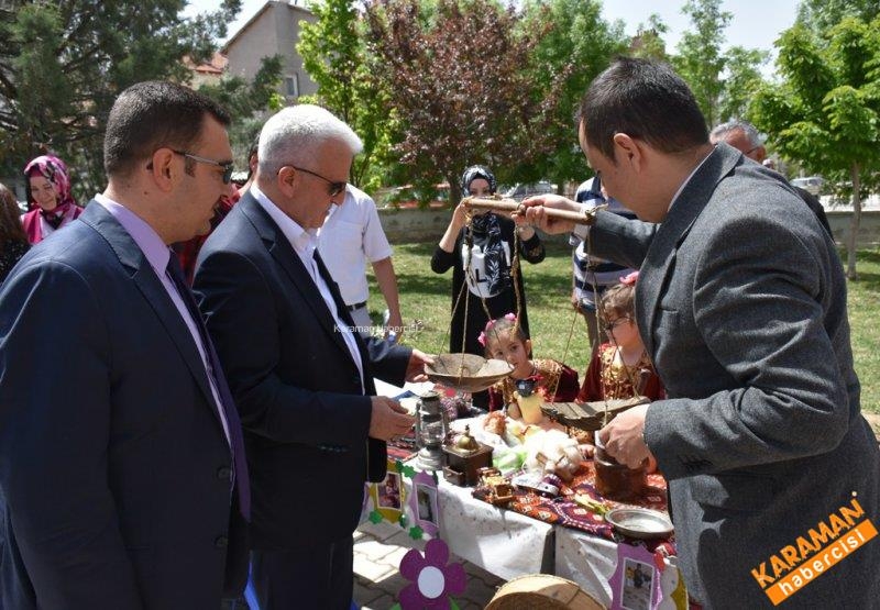 Minik Öğrenciler Velilere Eski Zamanı Hatırlatıyor 5