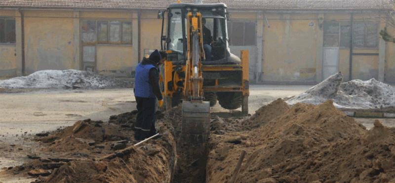 Larende Alt Geçit Projesi'nde İlk Kazma Vuruldu 1