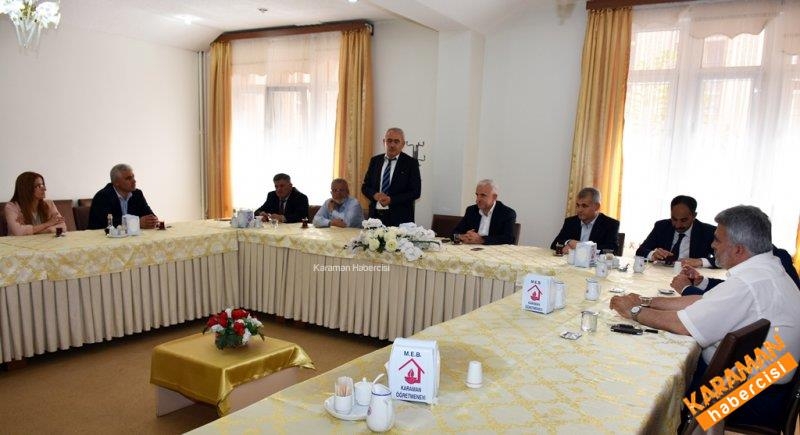 Milli Eğitimden Maarif Müfettişi Tahsin Yazan’a Veda Yemeği 3