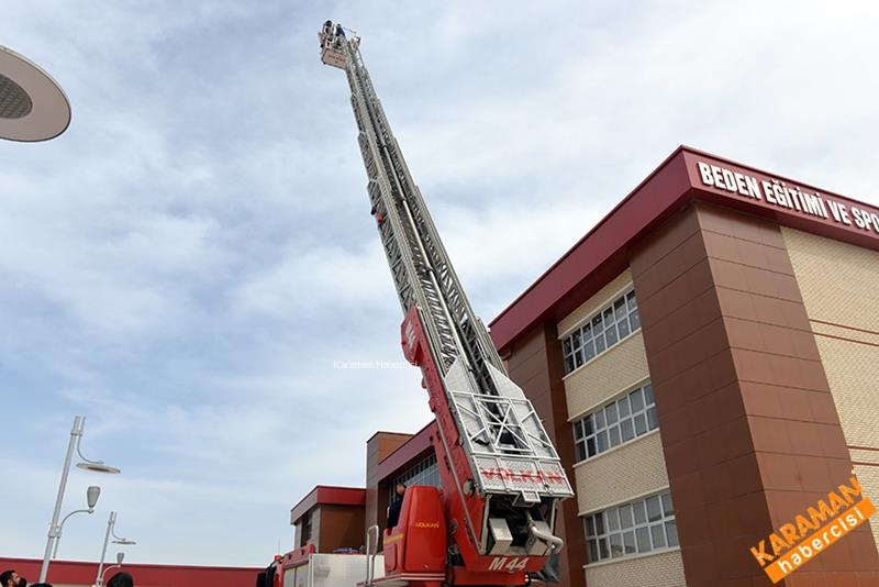 KMÜ Öğrenlerinden Yangın Tatbikatı 1