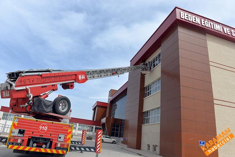 KMÜ Öğrenlerinden Yangın Tatbikatı 5