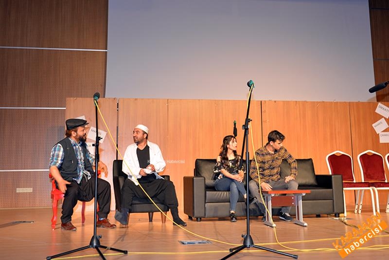 Vay Başımıza Gelenler 2,5 KMÜ'de Sahne Aldı 12