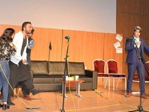 Vay Başımıza Gelenler 2,5 KMÜ'de Sahne Aldı