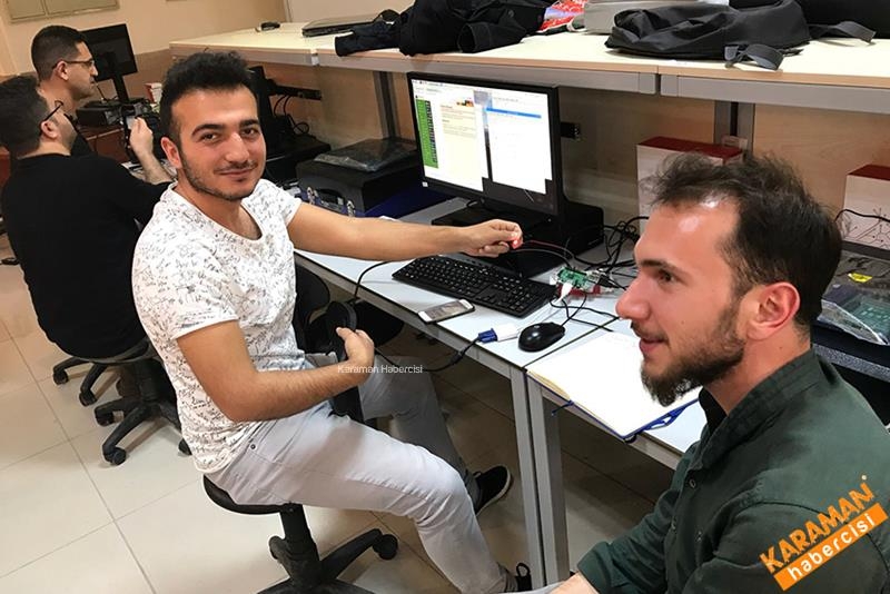 KMÜ Mühendislik Fakültesi Öğrencilerine Rasberry Pı Eğitimi 10